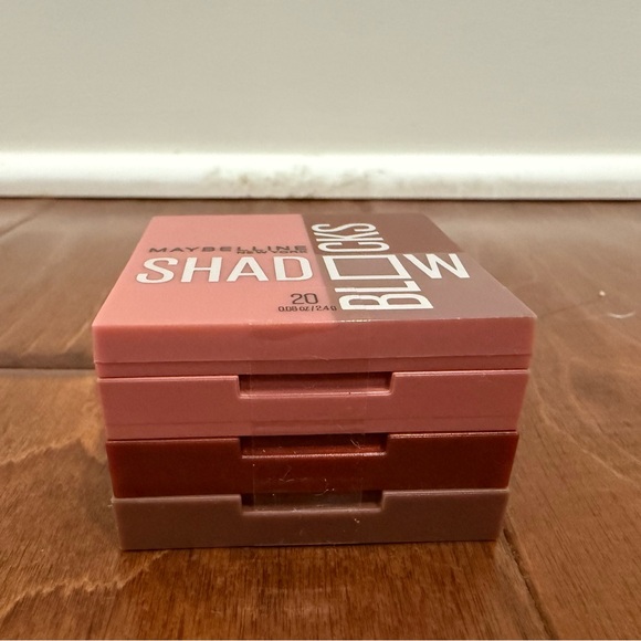 NWT Maybelline New York Blocks Shadows Eyeshadow Palette -20 - Picture 4 of 4